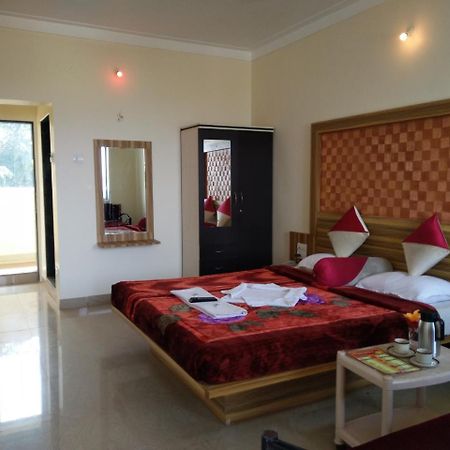 Shivneri Motels Mahabaleshwar Exterior photo